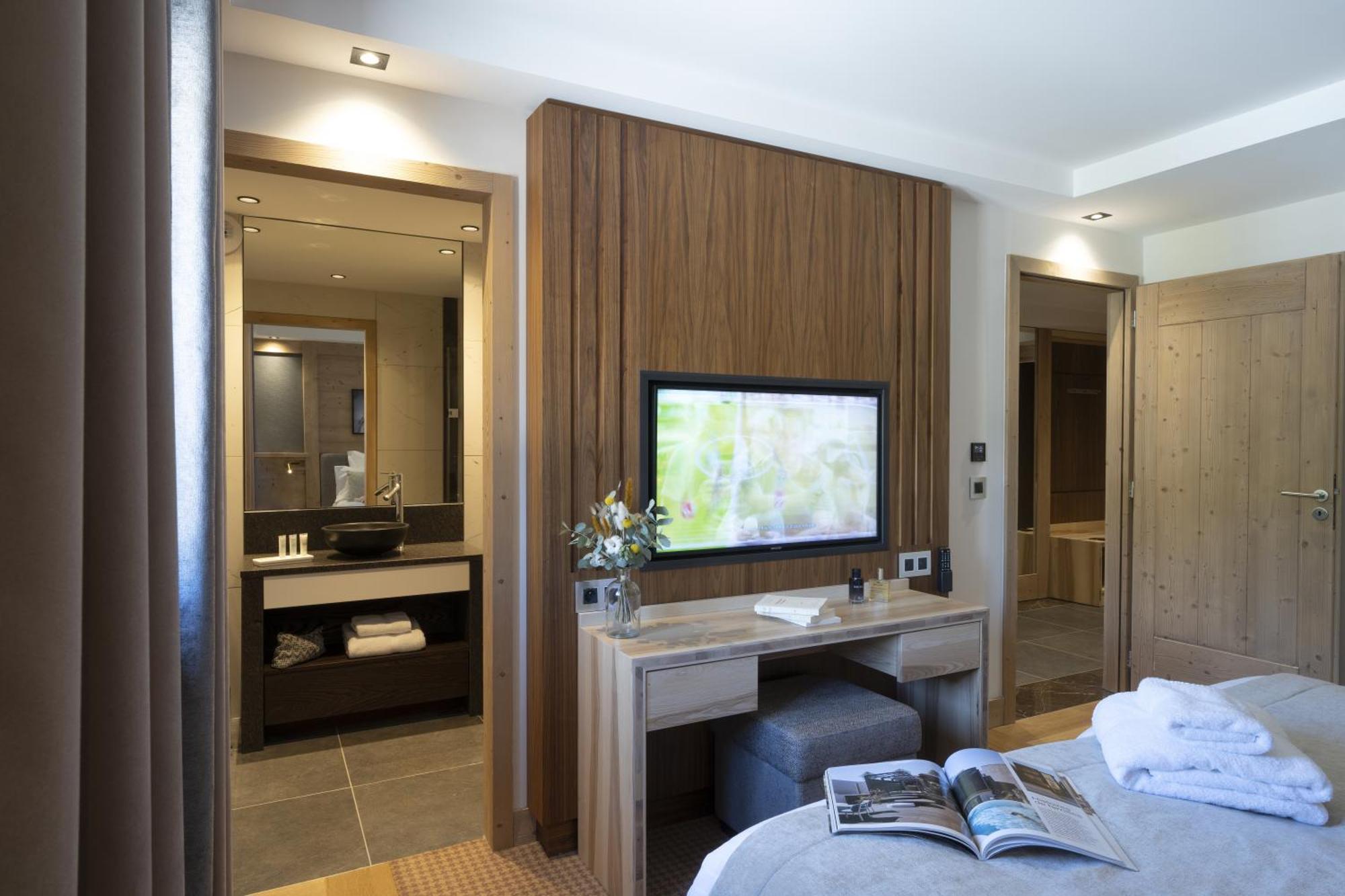 Mgm Hotels & Residences - Hotel Alpen Lodge ラ・ロジエール エクステリア 写真